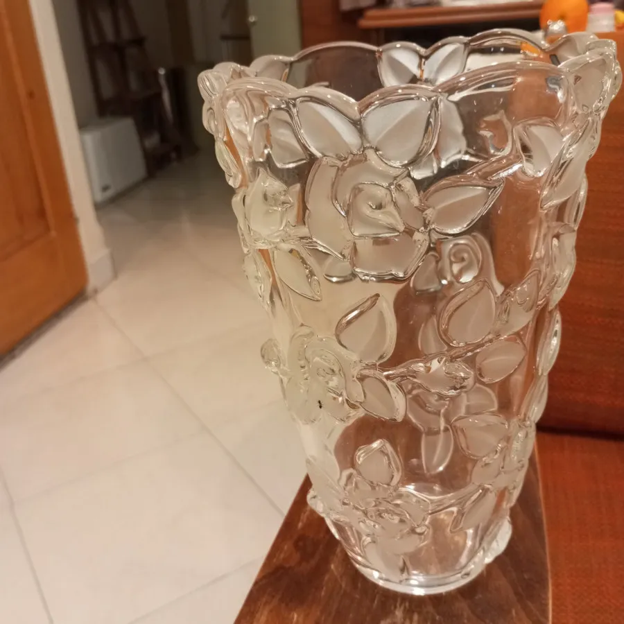 گلدان والتر آلمانی