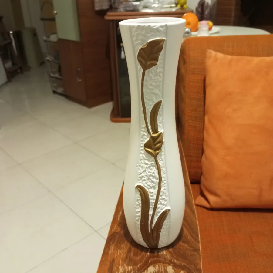 گلدان‌ سرامیکی ژاپنی