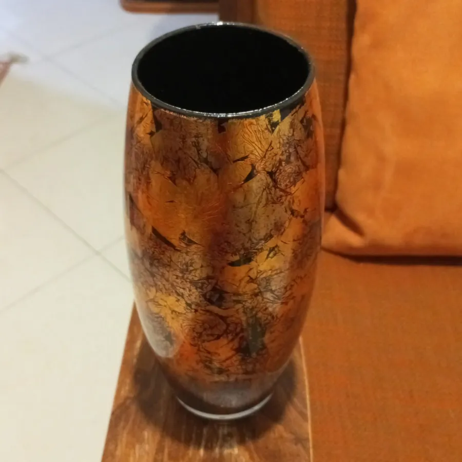 گلدان‌ آجری استوانه ای