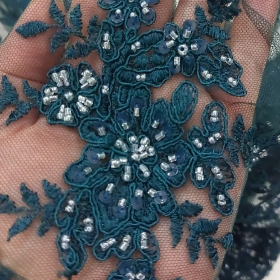 پارچه تور کارشده