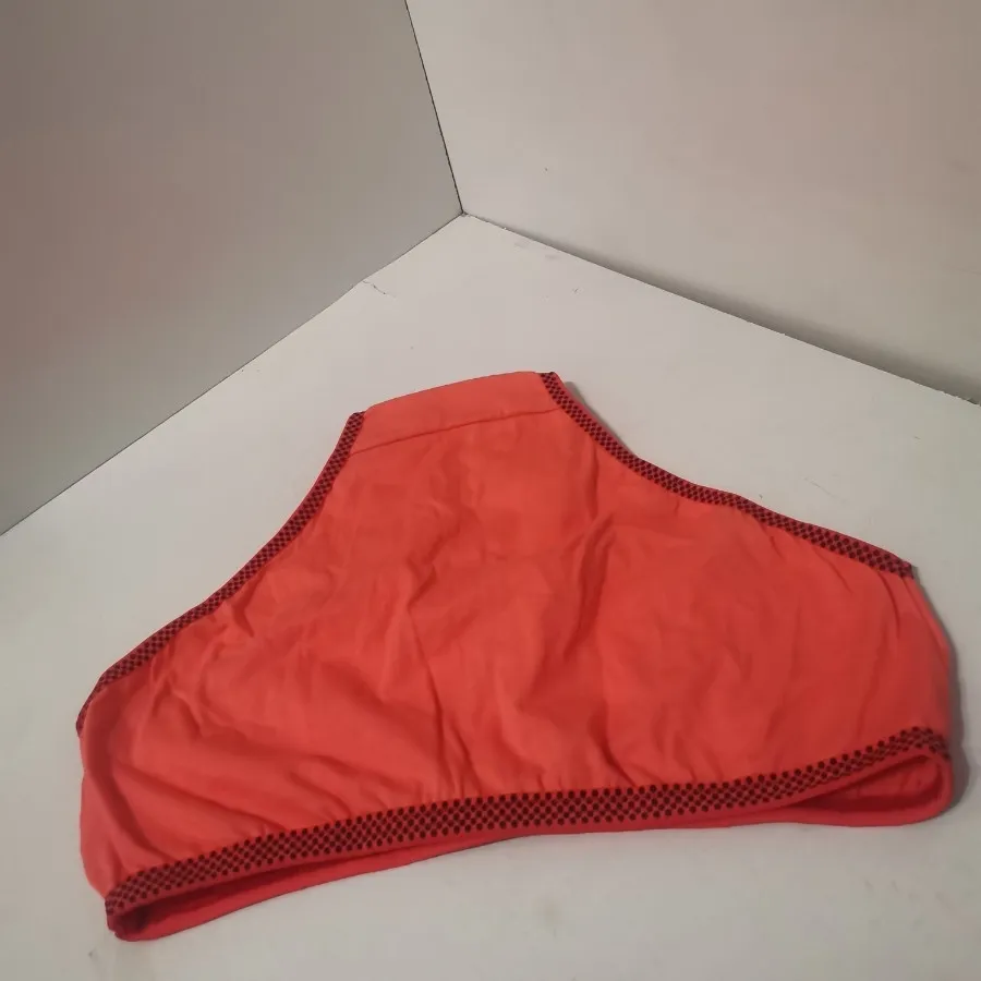 شورت نخ صورتی گلبهی