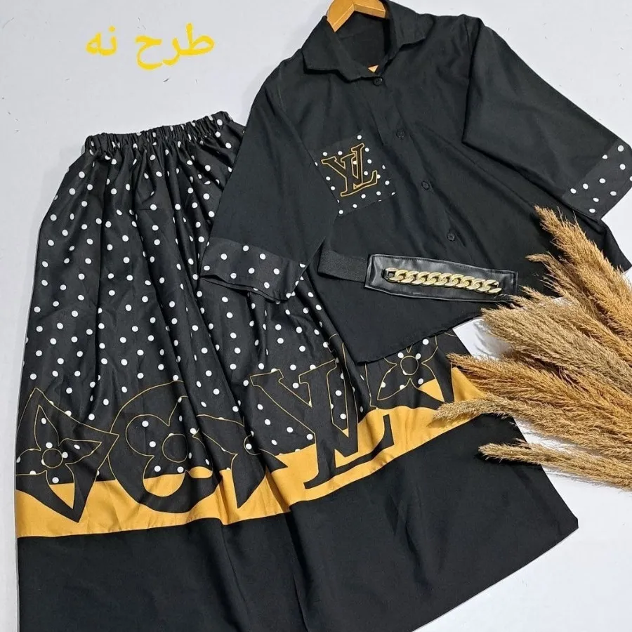 شومیز و دامن
