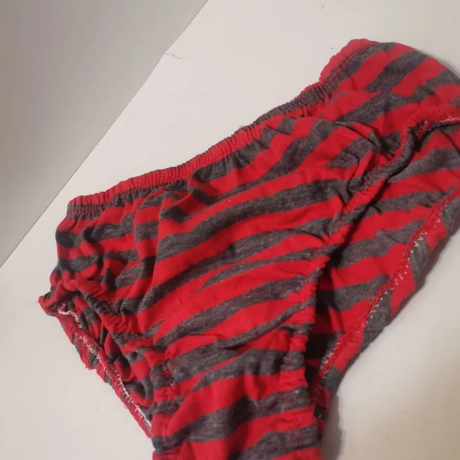 شورت قرمز نخی ایکس لارج