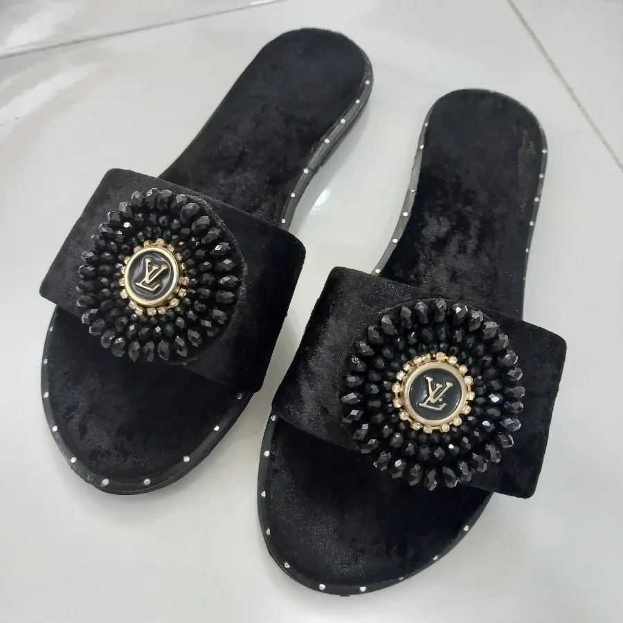 صندل شیک جواهردوزی شده