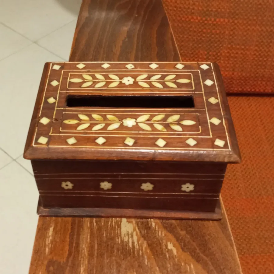 جعبه منبت کاری قدیمی
