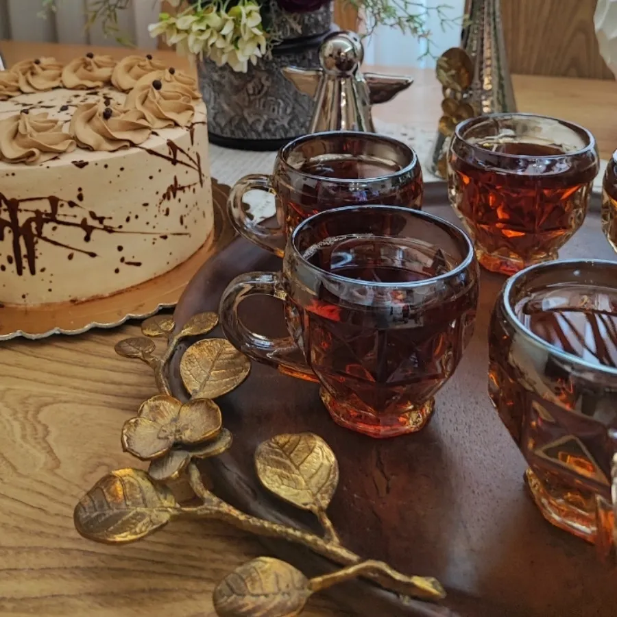 ظرف مهمانی برنجی‌و چوبی