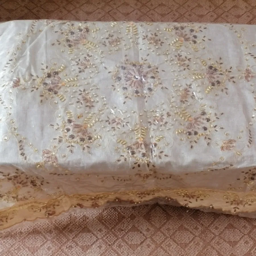 رومیزی کاردست