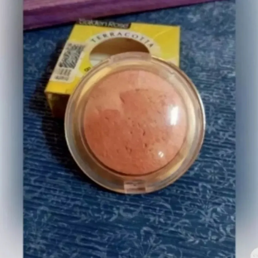 رژ گونه