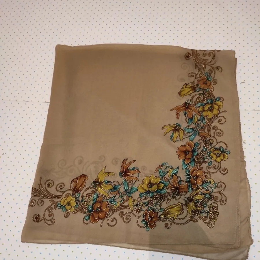 روسری مجلسی
