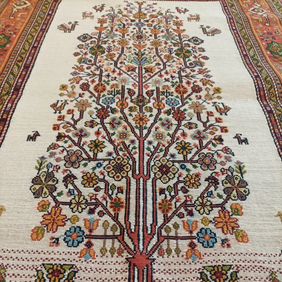 گلیم دستباف سیرجان