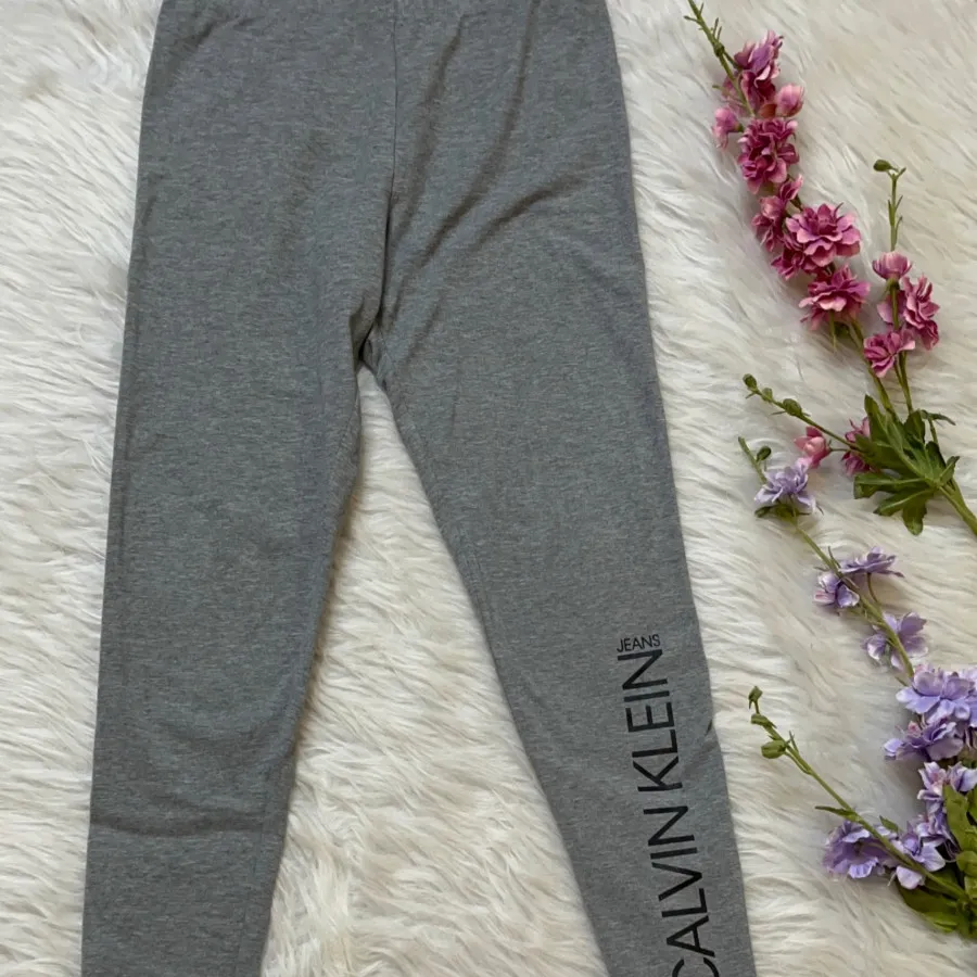لک شیک Calvin Kleinسایز38