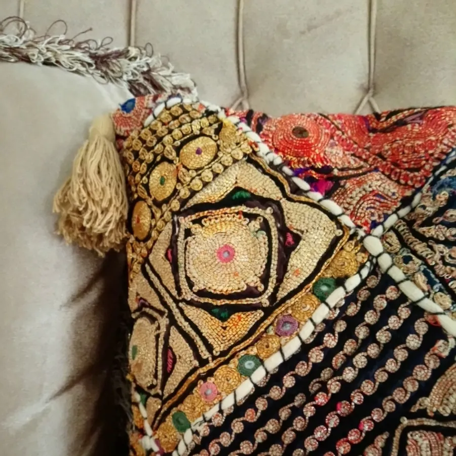 کوسن سوزن دوزی
