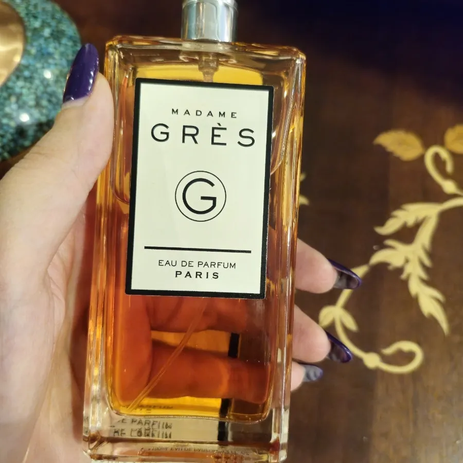 عطر مادام گرس فرانسه