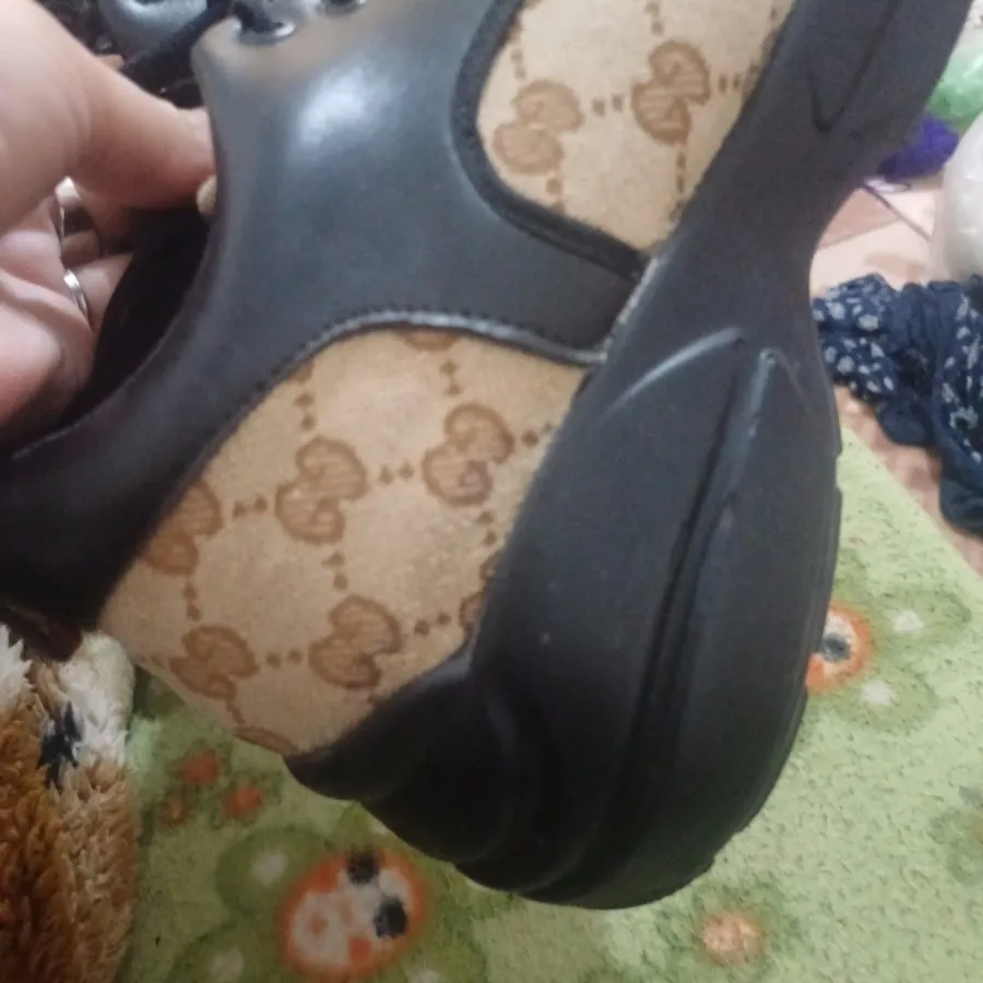 کتونی گوچی سایز40