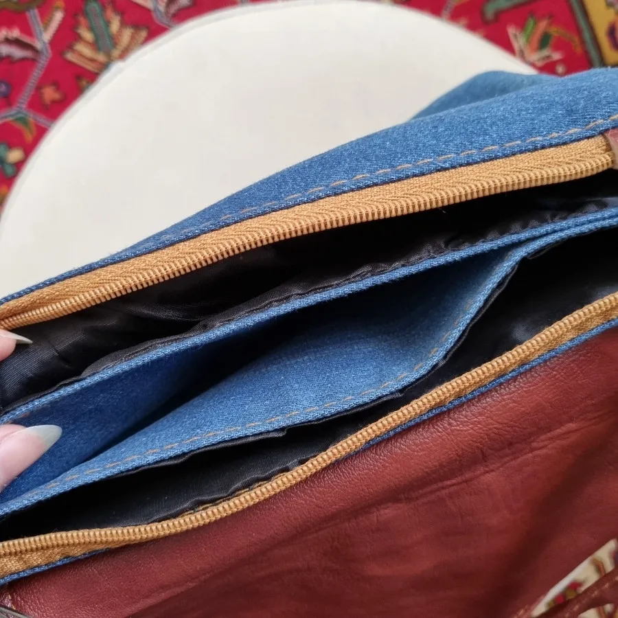 کیف دوشی