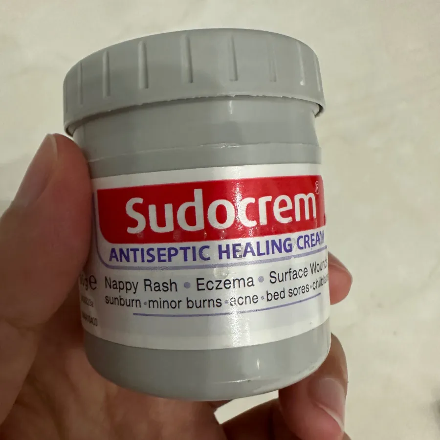 سوداکرم کرم سوختگی نوزاد