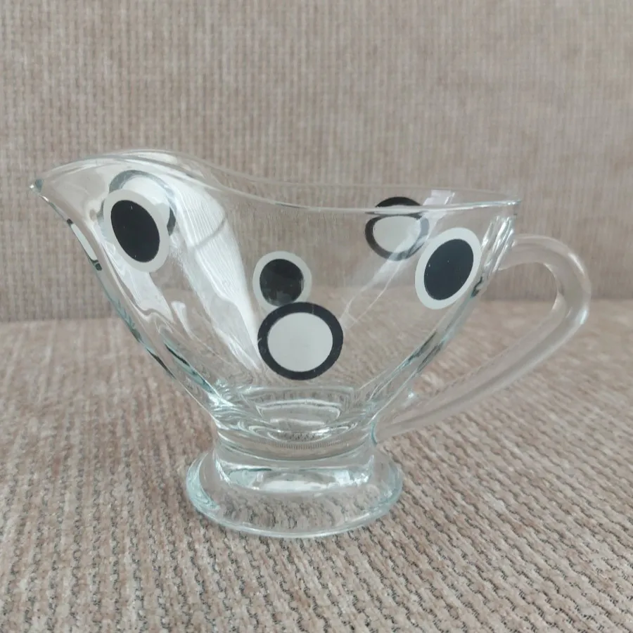 کره پنیرخوری،سس خوری