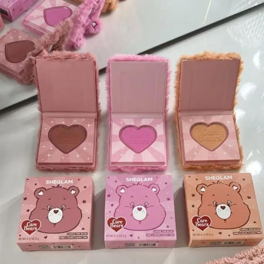 رژگونه