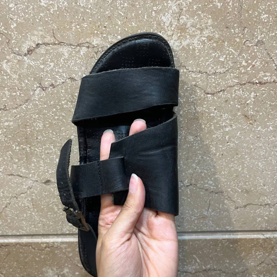 صندل چرم تابستونی