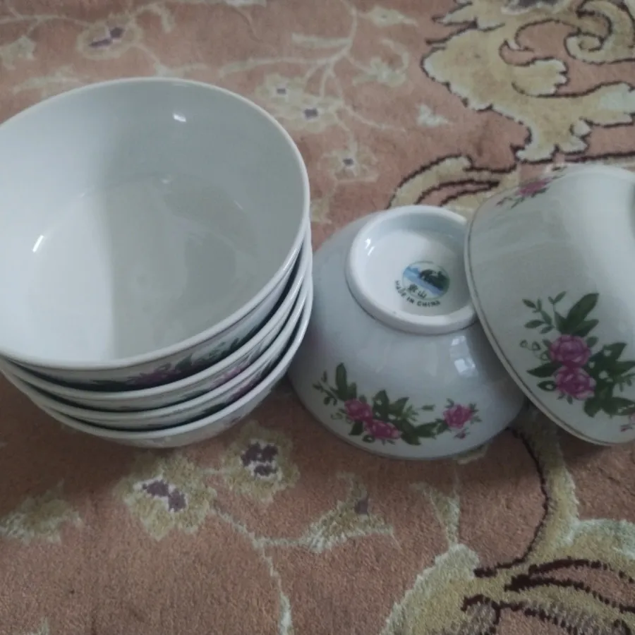 پیاله های ماست خوری