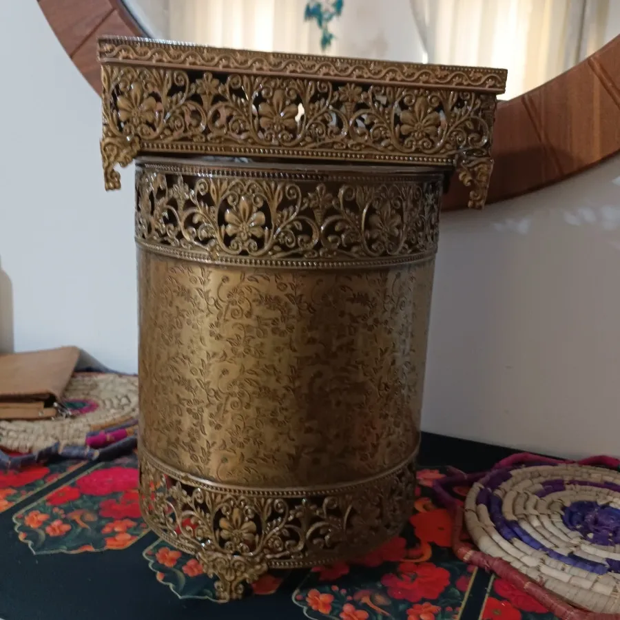 ست سطل و جا دستمال