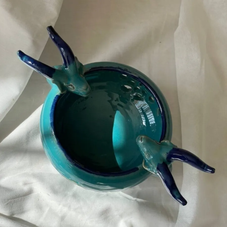 شکلاتخوری گوزنی کاردست