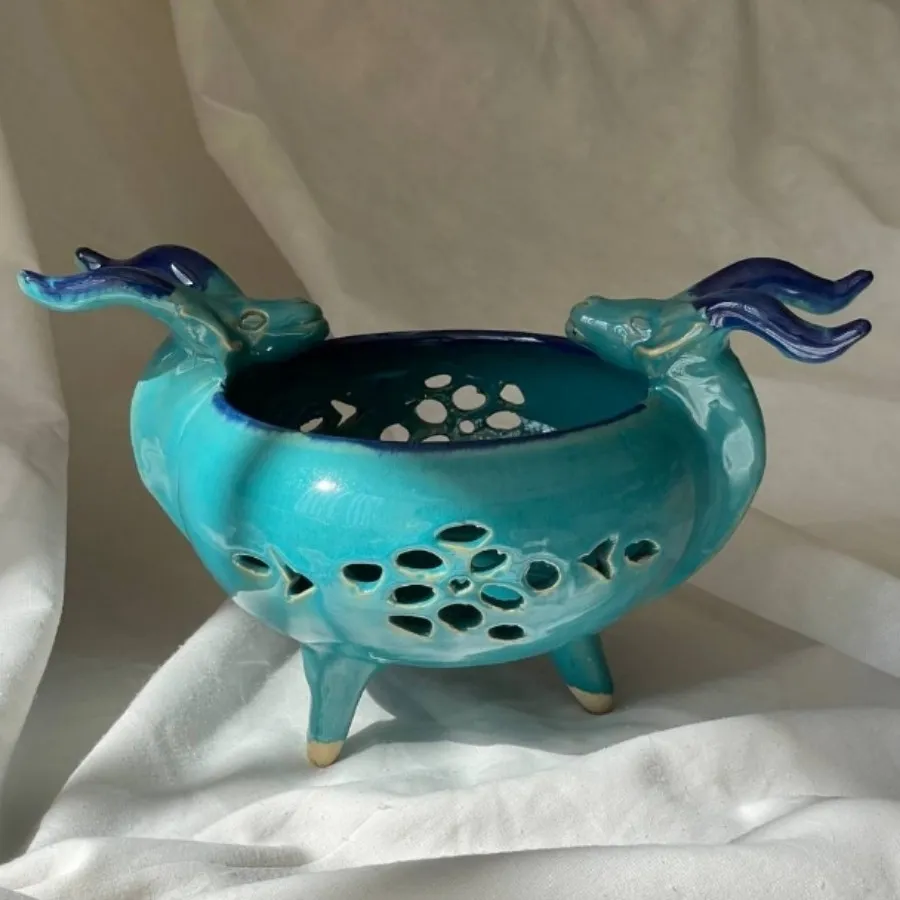 شکلاتخوری گوزنی کاردست