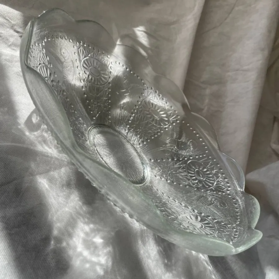 میوه خوری طرح برجسته روسی
