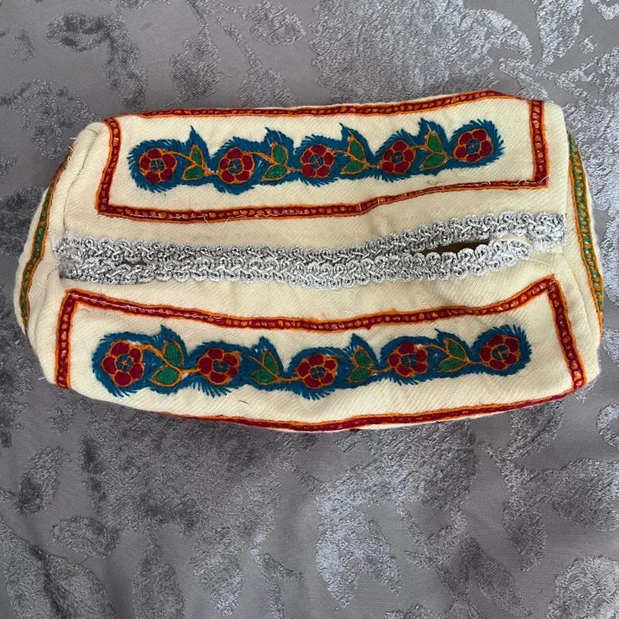 رومیزی پته هنر دست