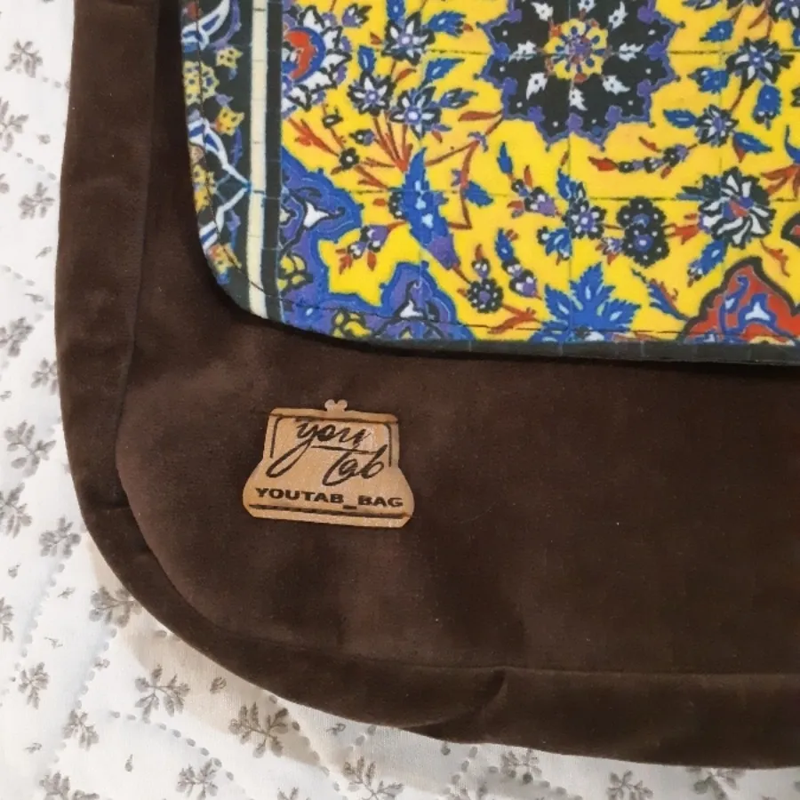 کیف با طرح سنتی