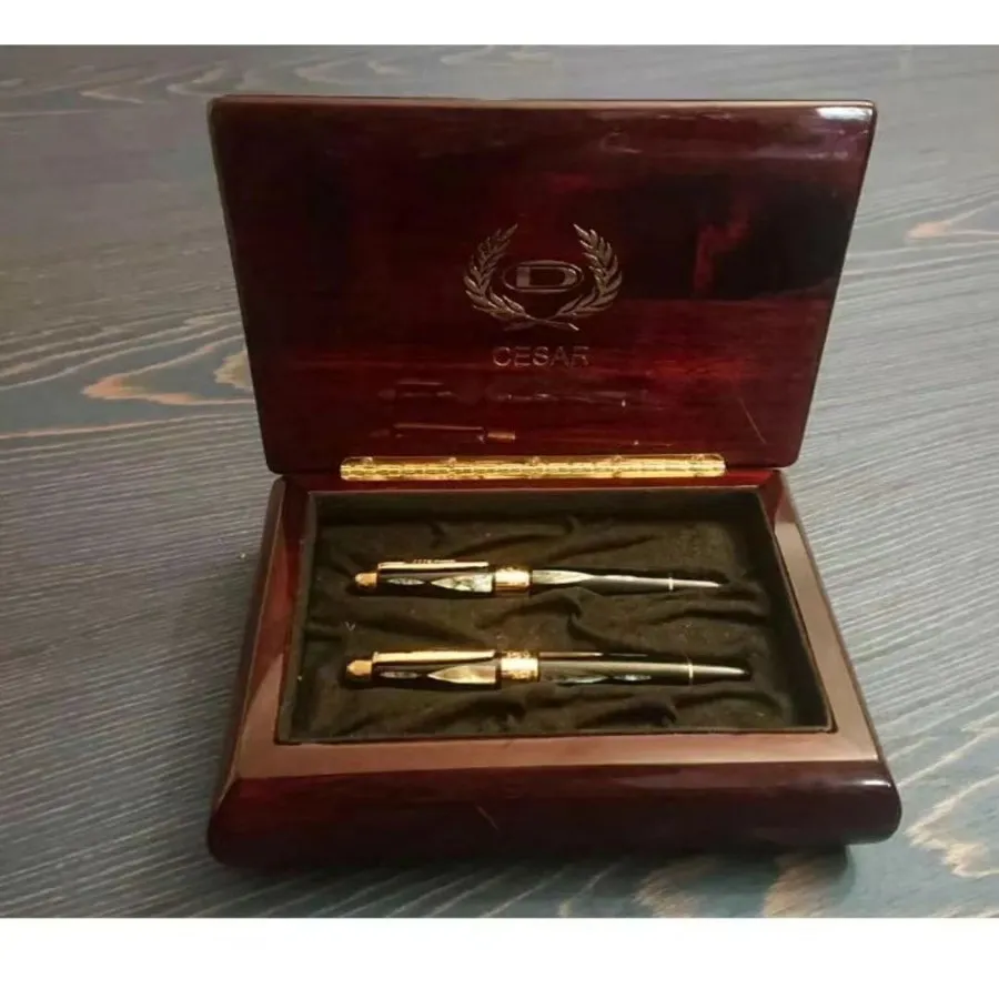 خودنویس و روان‌نویس