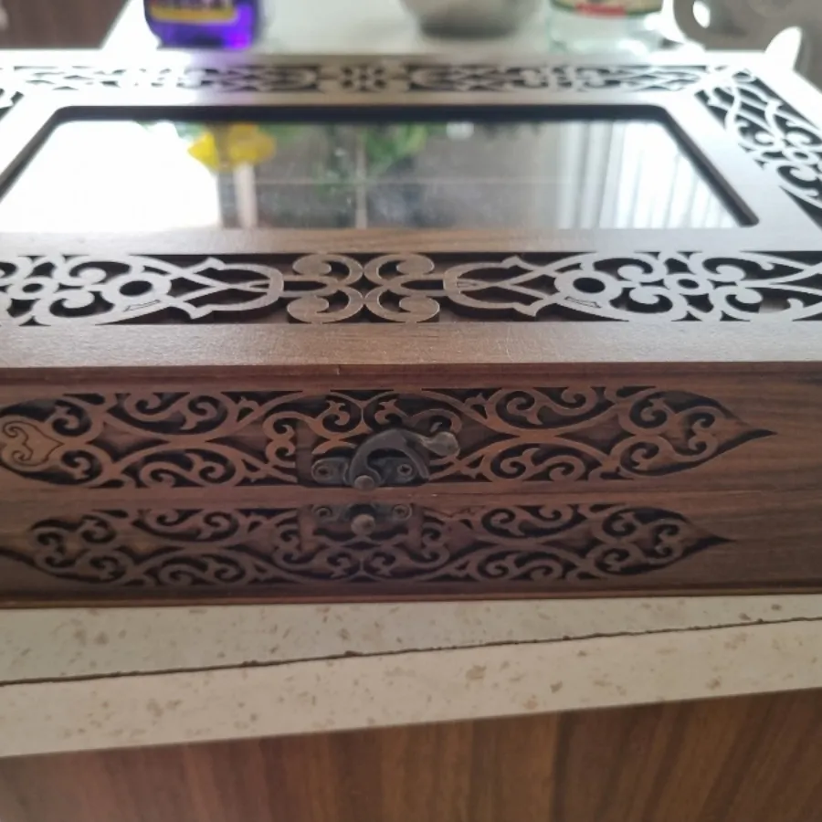جعبه چوبی (tea box)
