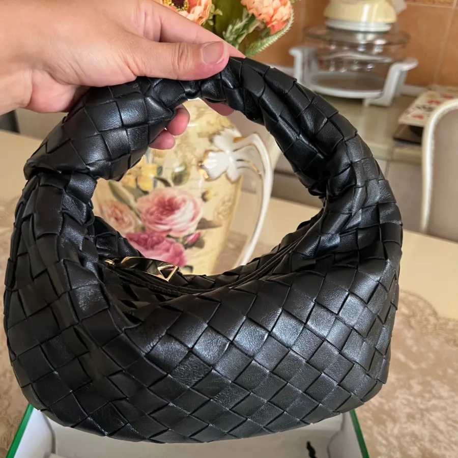 کیف لوکس بوتگا