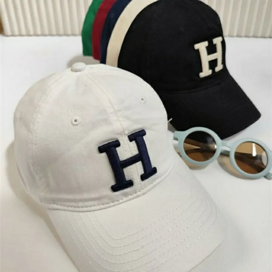 کلاه کتان H