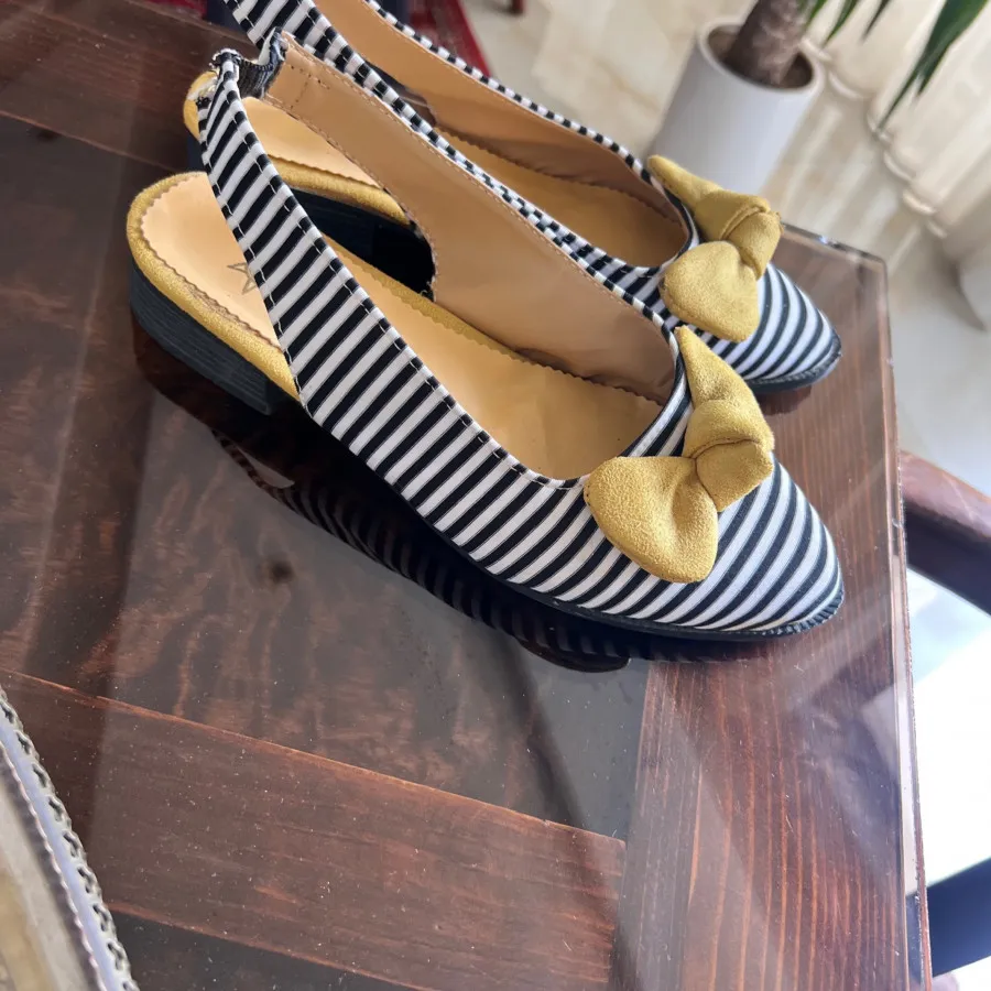 کفش تخت خارحی