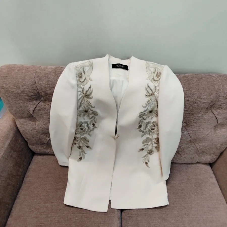 کت، شلوار، زیرکتی