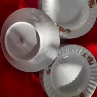 خورشت خوری گل سرخ