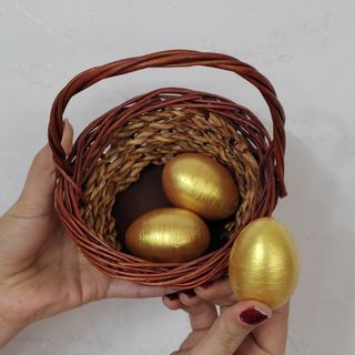 تخم مرغ طلایی تزیینی