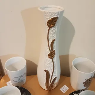 گلدان‌ سرامیکی ژاپنی