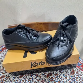 کفش کتونی طبی