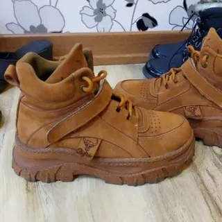 بوت بوفالو خفن
