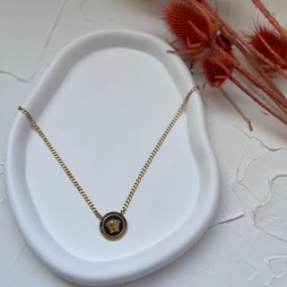 گردبند ورساچه