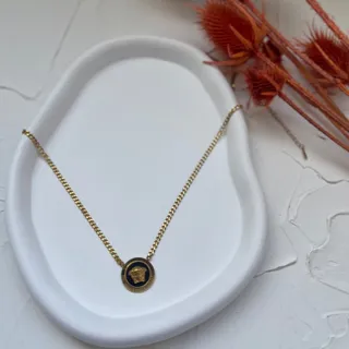 گردبند ورساچه