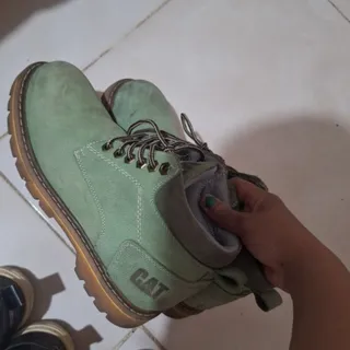 نیم بوت