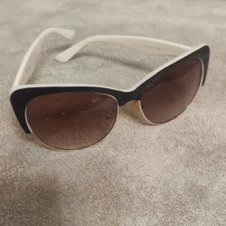 عینک  طرح گربه ای
