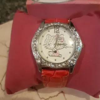 ساعت دخترونه
