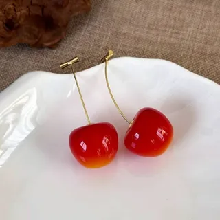 گوشواره گیلاسی