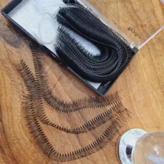 مژه ریسه ای سه بعدی