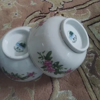 پیاله های ماست خوری