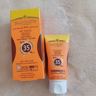 ضدآفتابspf35رنگی فاقدچربی